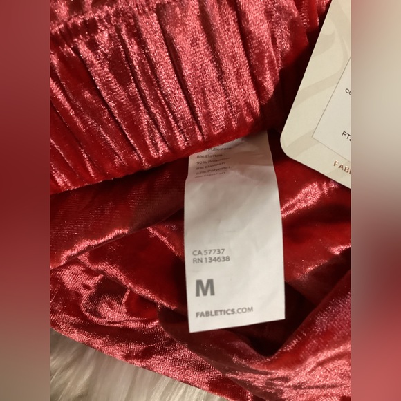 Fabletics pants size medium - Picture 5 of 7